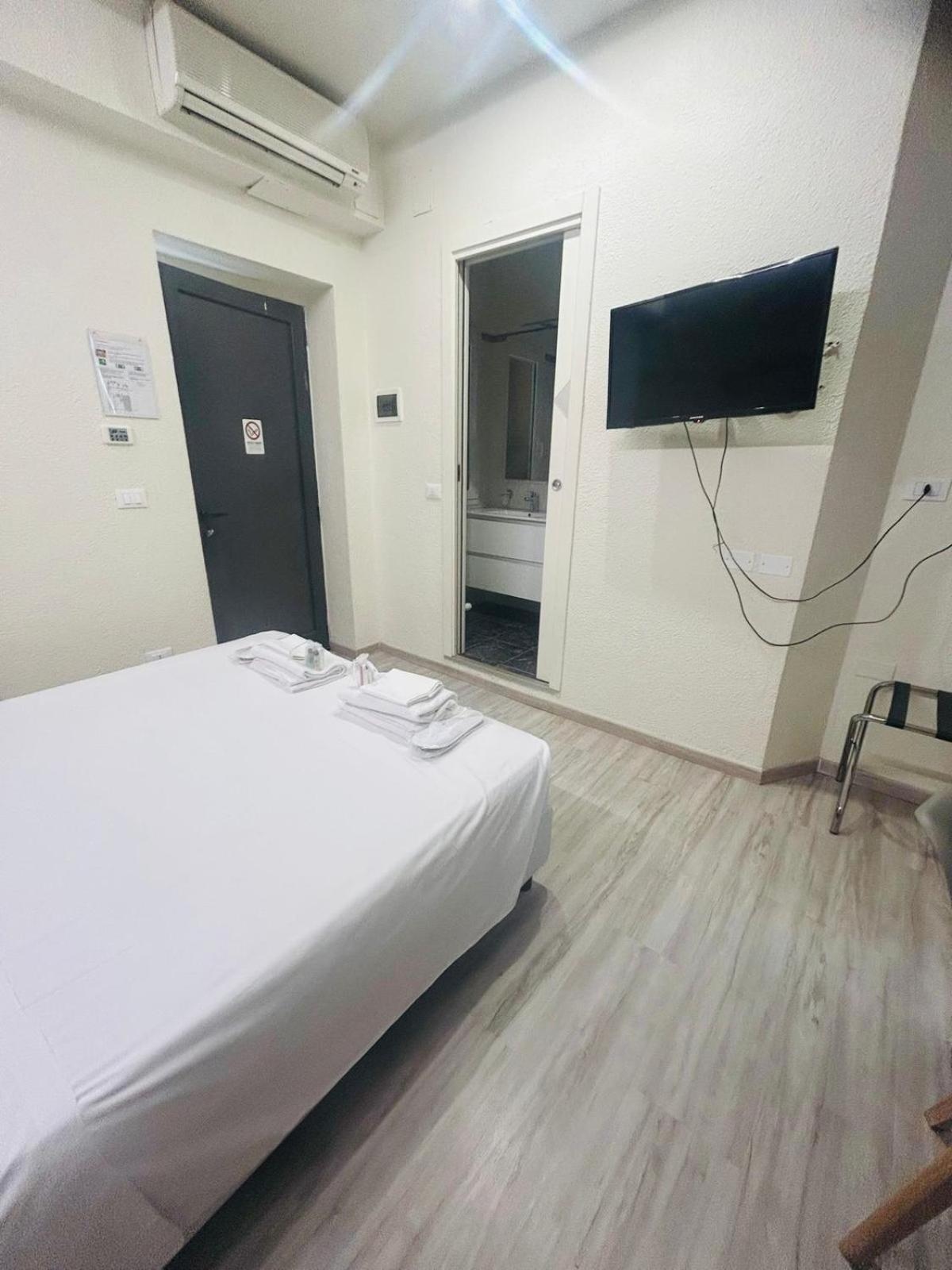 Hotel Giardinetto Al Sant'Orsola Bologna Buitenkant foto